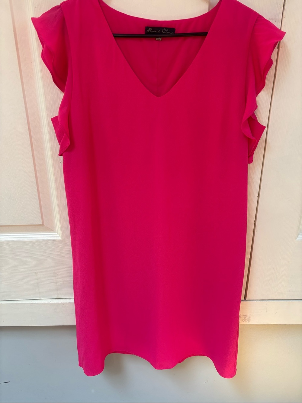 Rose & Olive Fuchsia V-Neck Flutter Sleeve Dress